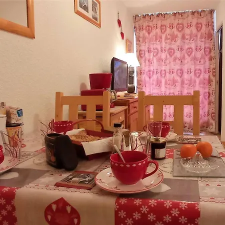 Renove 4 Pers. Style Montagne Moderne, Skis Aux Pieds, Proche Commerces - Fr-1-545-34 Daire *