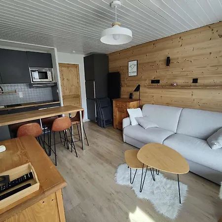 Cosy Pour 4 Pers. A - Balcon Sud, Proche Remontees Et Commerces - Fr-1-637-52 * Val Thorens